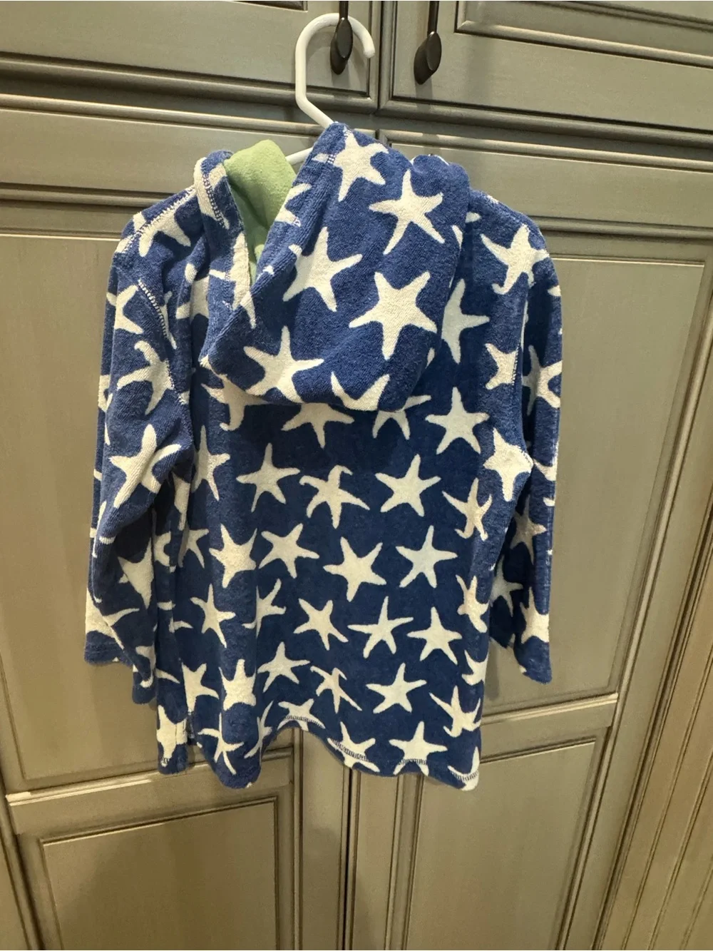 Kids Boden terry cloth  swim coverBlue Hooded Pullover with White Star Print
